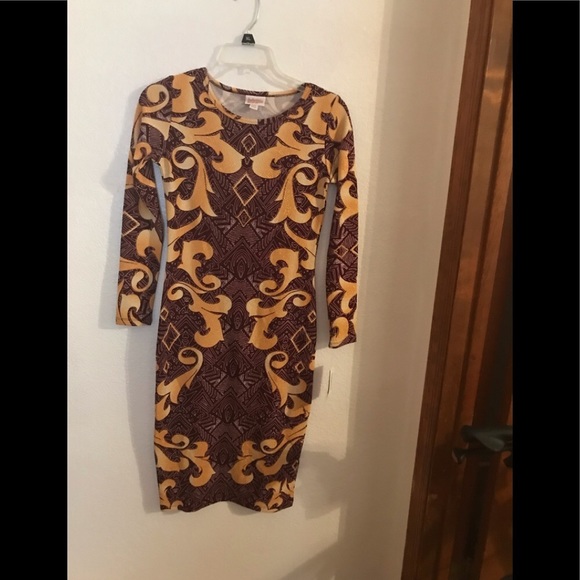 LuLaRoe Dresses & Skirts - NWT LuLaRoe Debbie